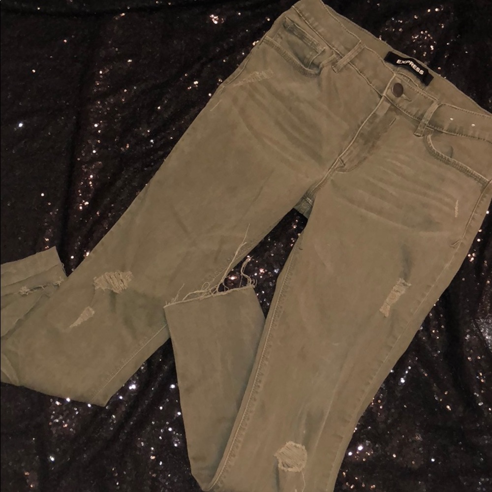 Express Olive green ankle pant.